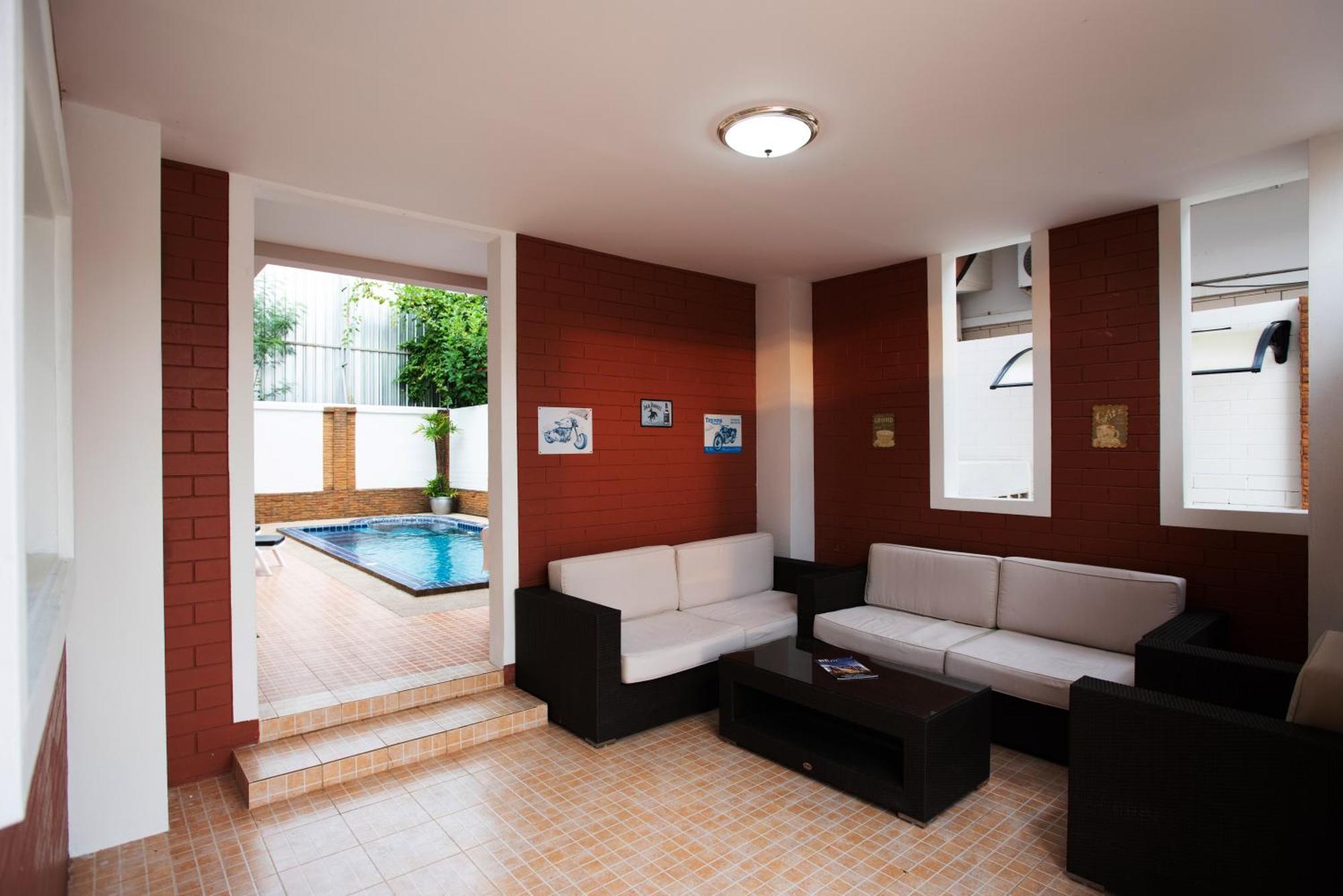 Tw Marina Pool Villa Pattaya Exteriör bild