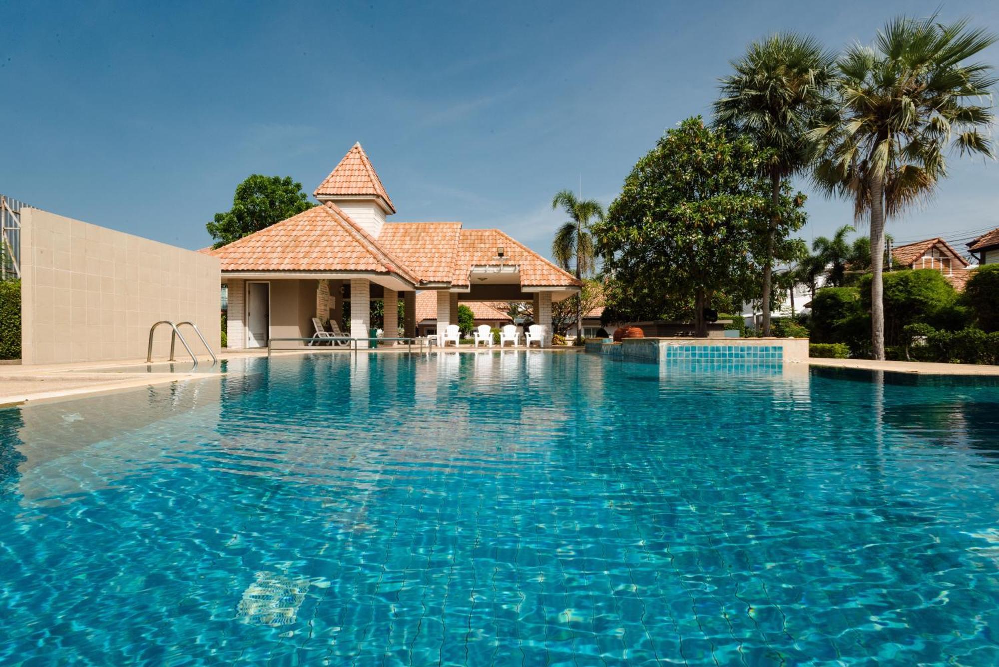Tw Marina Pool Villa Pattaya Exteriör bild