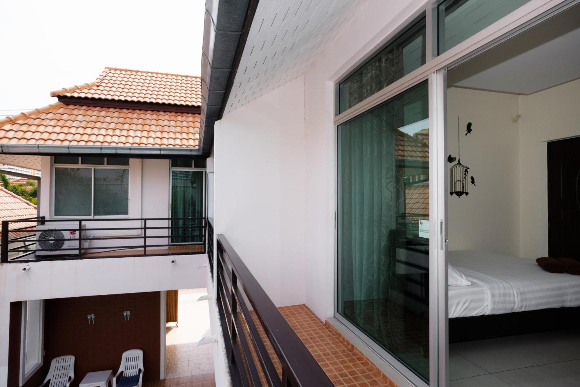 Tw Marina Pool Villa Pattaya Exteriör bild